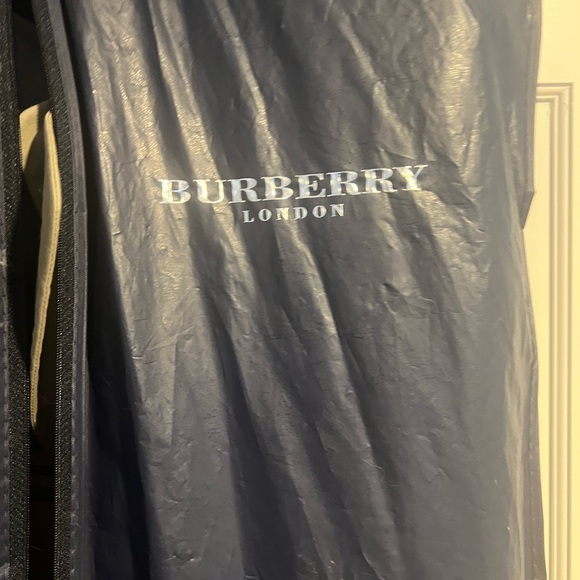Vintage Burberry Trench with garment bag - UK Sz. 54 Reg. - Picture 7 of 17